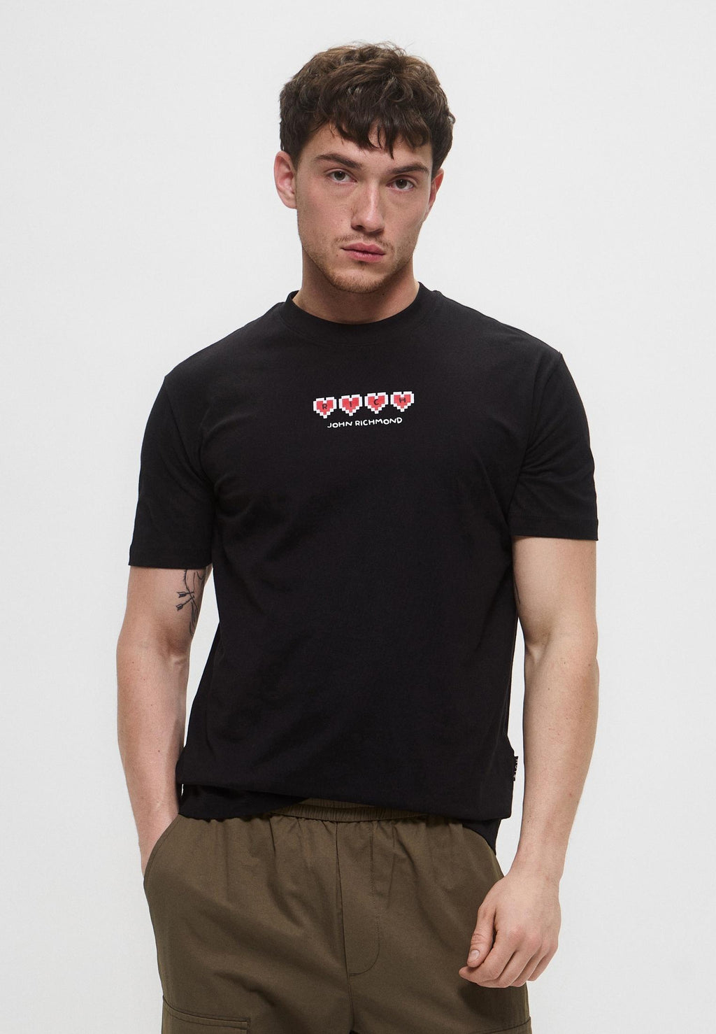 HMP25002TS/BLACK JOHN RICHMOND