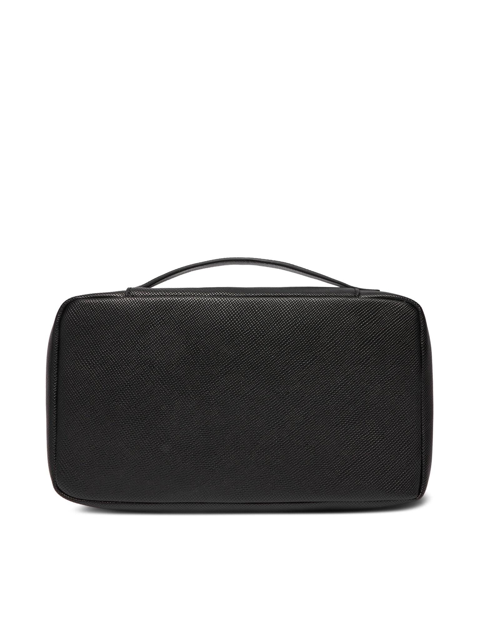 TWSN9091045/BLA GUESS