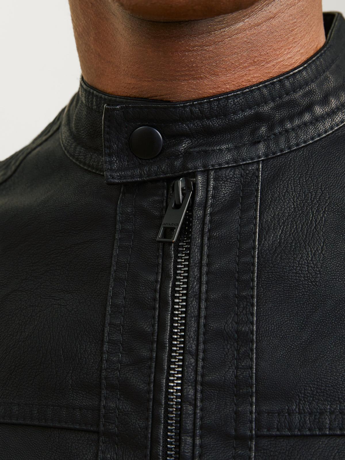 12182461/Black JACK AND JONES