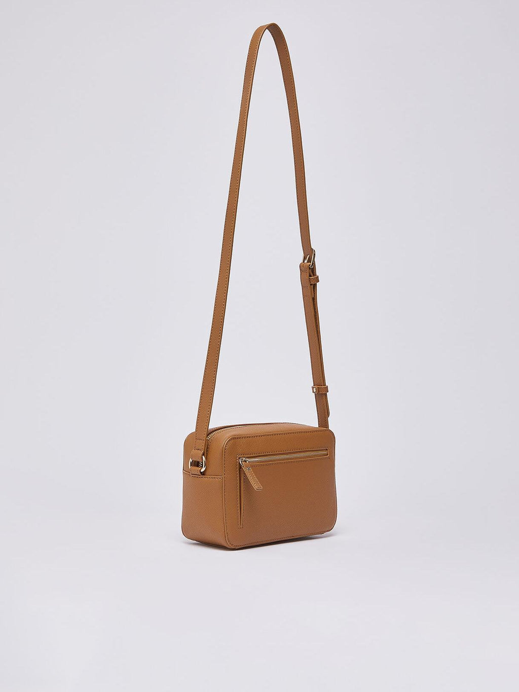 AA6153ES029/X0742 LIU JO