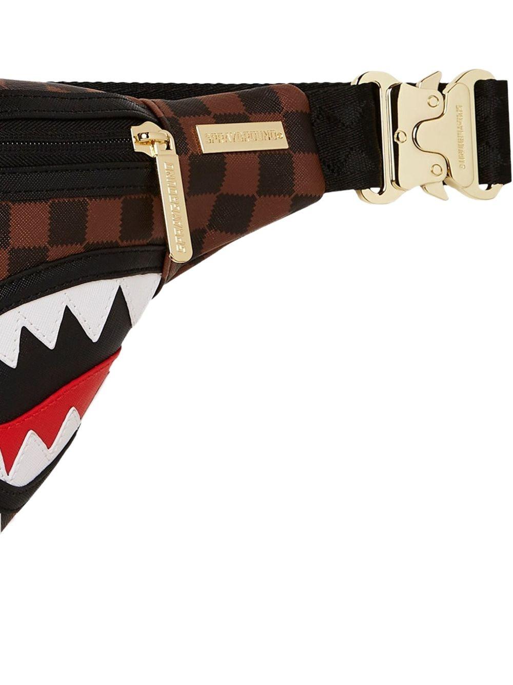 CHECK 2 EMBOSS SAVVY CROSSBODY 910B8240NSZ/CHECK SPRAYGROUND