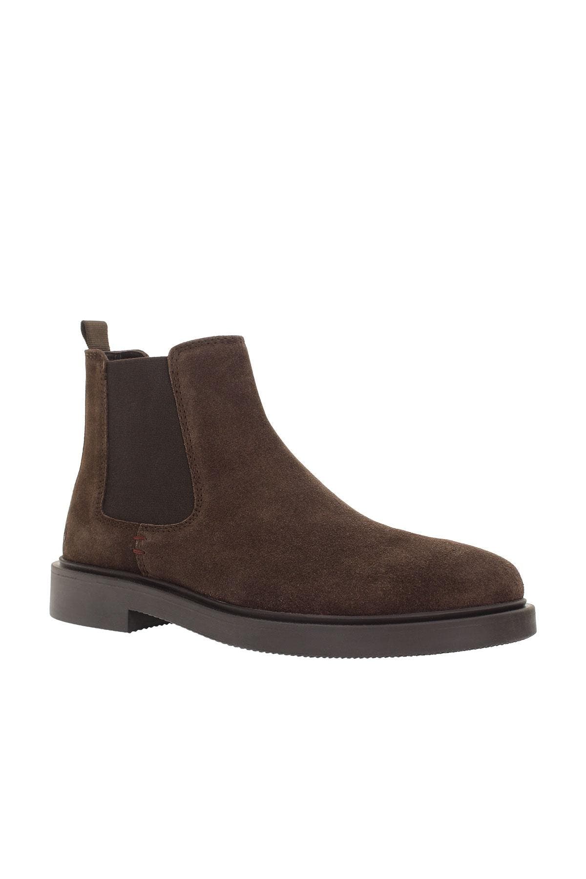 CHELSEA BOOTS 