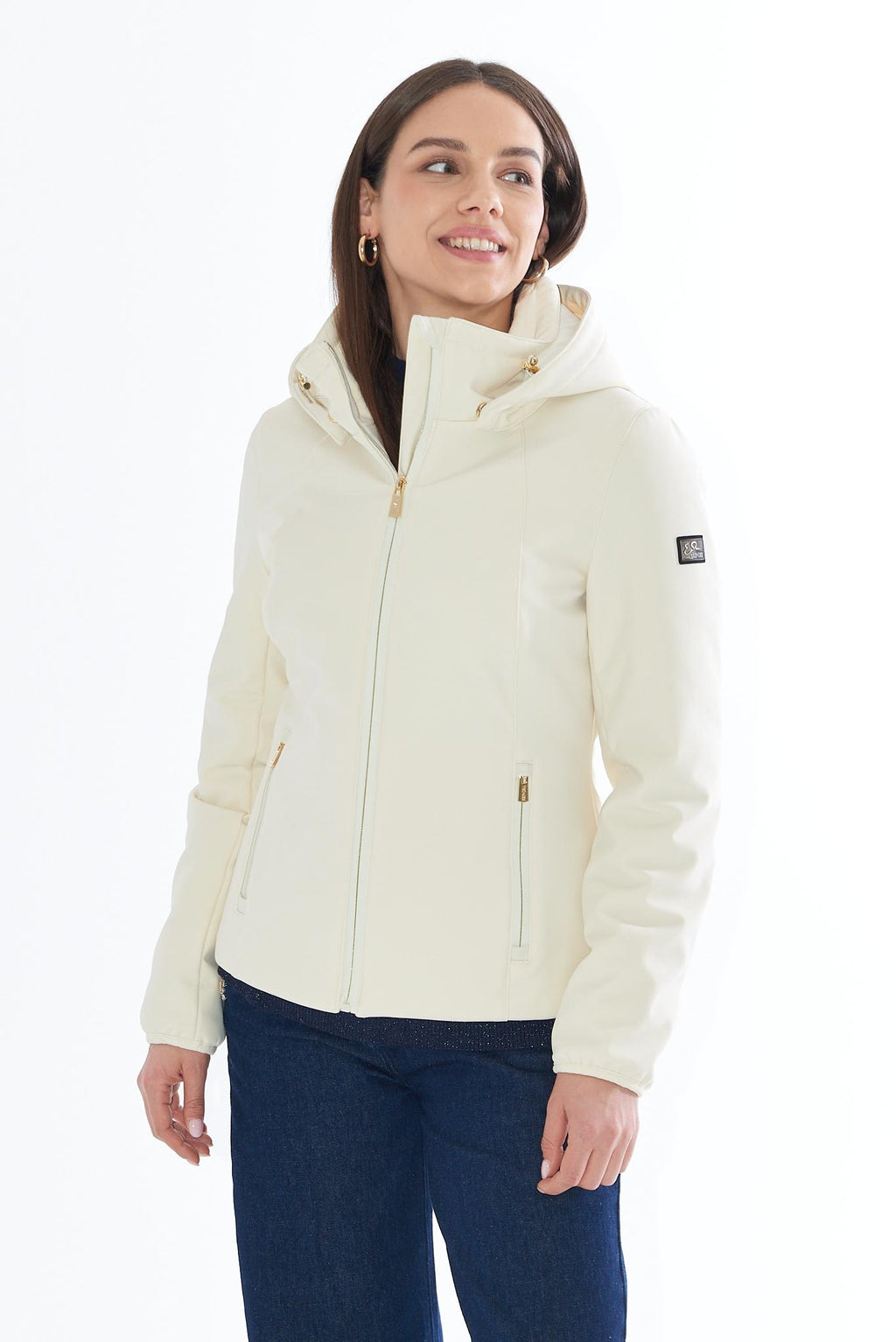 J047 L300/0157 YES ZEE