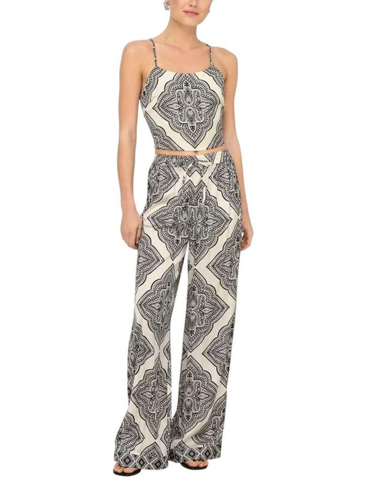 15350658/Cloud Dancer ONLY