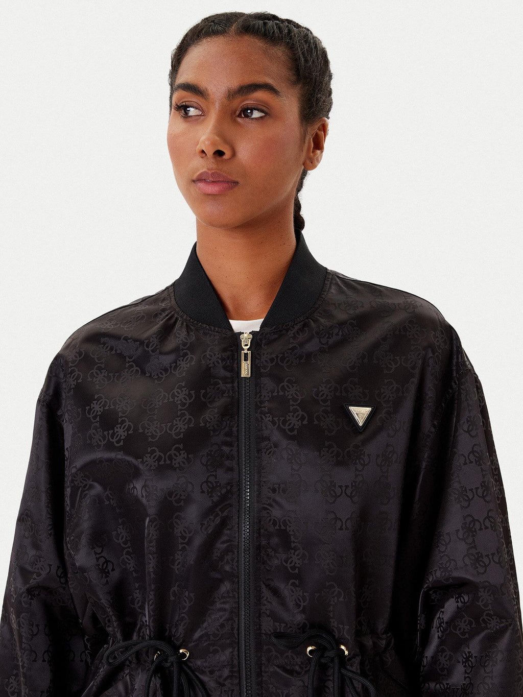 V5YL11WHFU0/FJ4Q GUESS