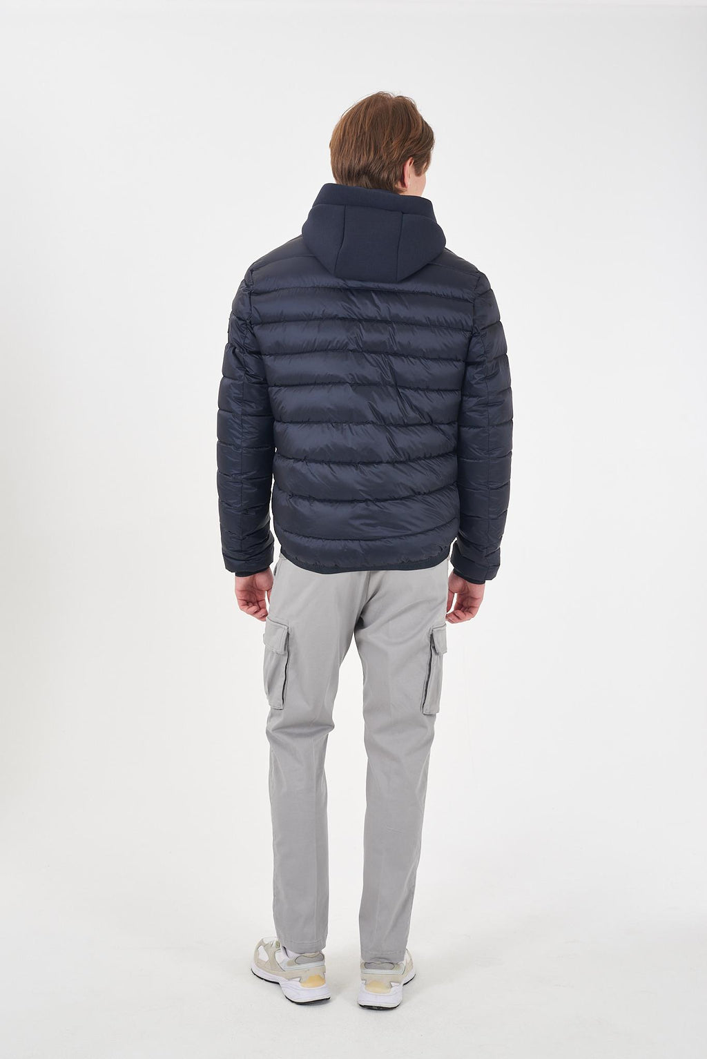 J838 QG00/0713 YES ZEE