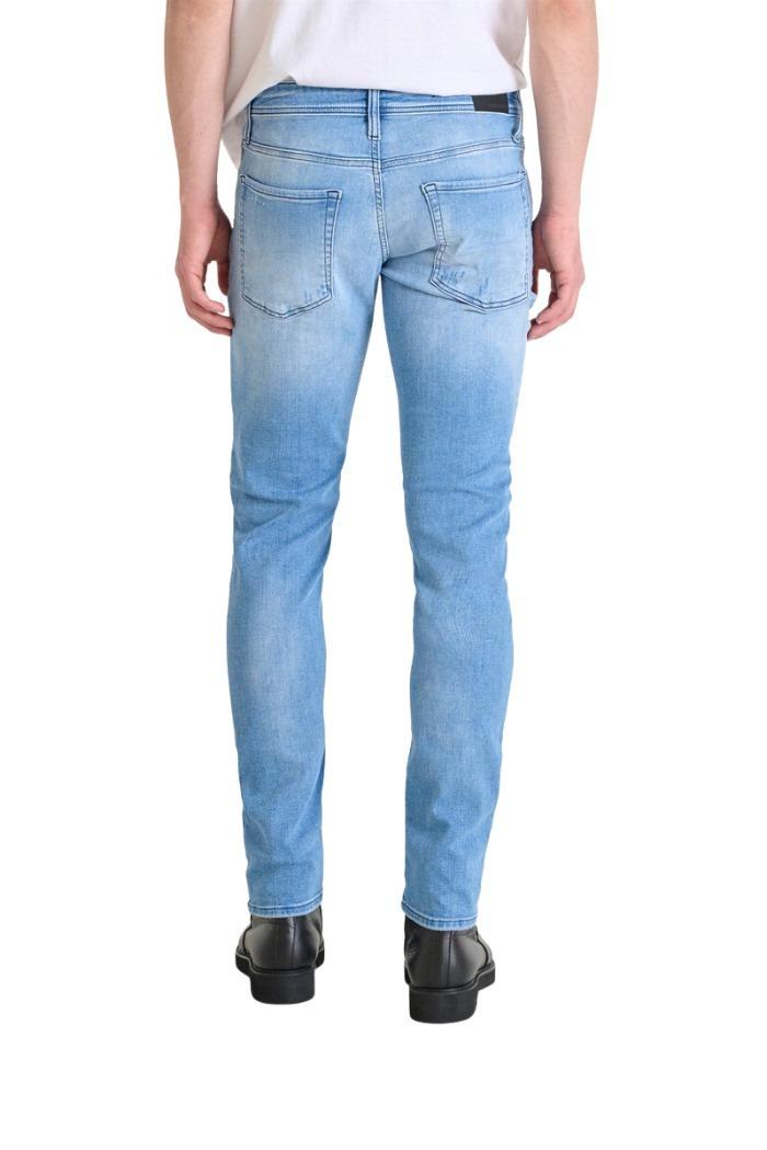 MMDT00241 FA750589 W02024/7010 ANTONY MORATO