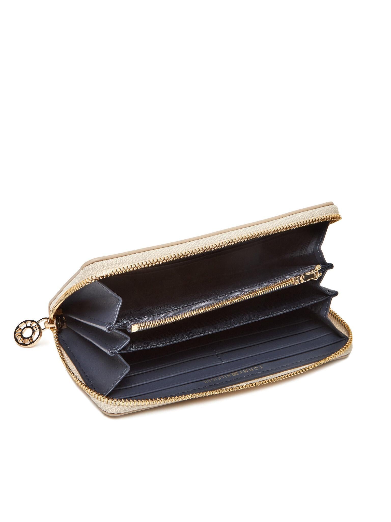 TH FLAG LRG FLAP AW0AW17734/ACI TOMMY HILFIGER