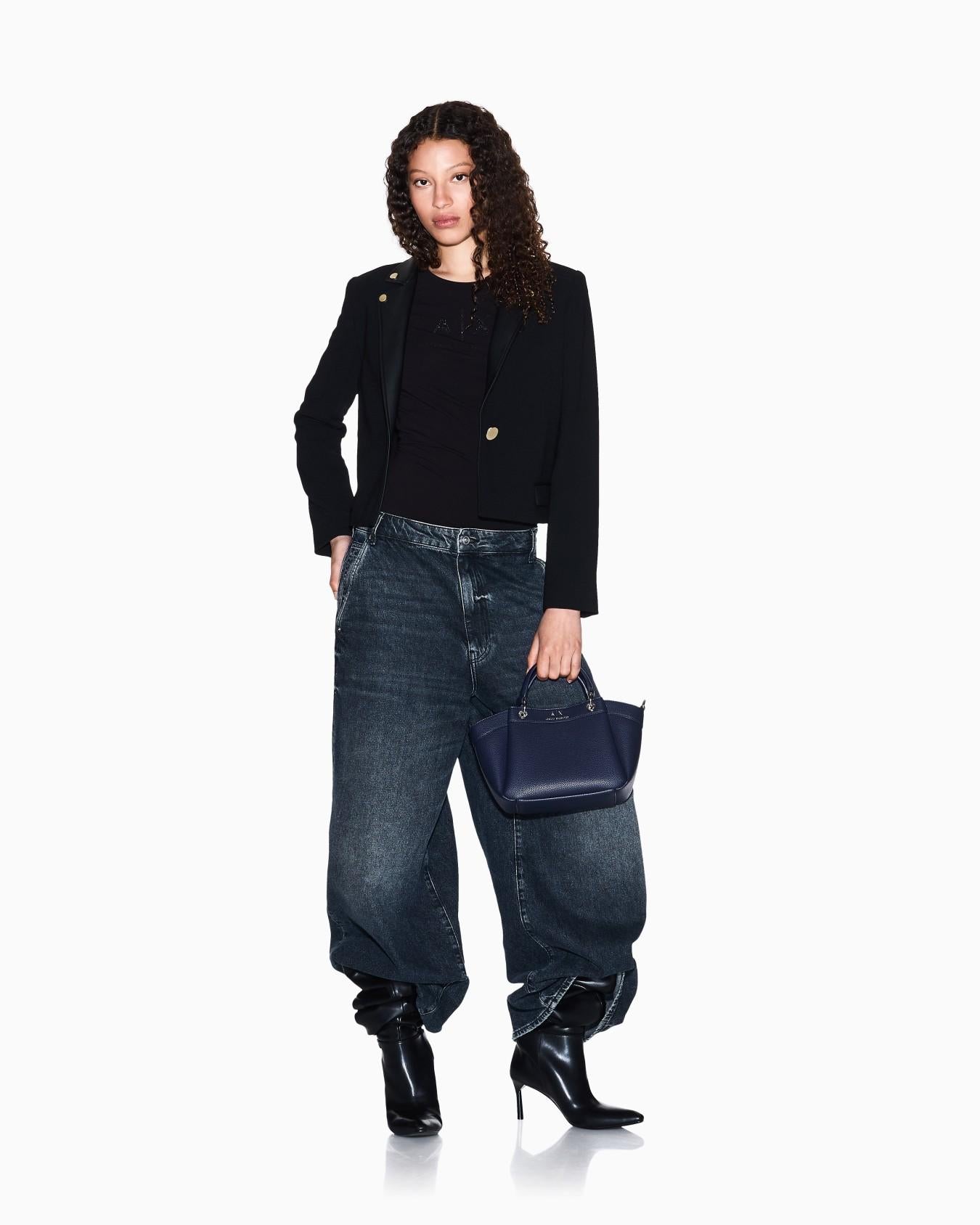 XW000676 AF16149/UC001 ARMANI EXCHANGE