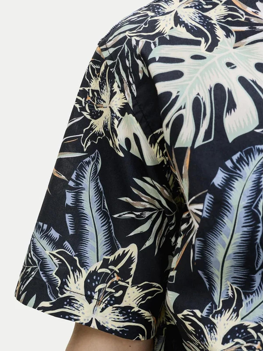 JJHONOLULU AOP SHIRT SS 