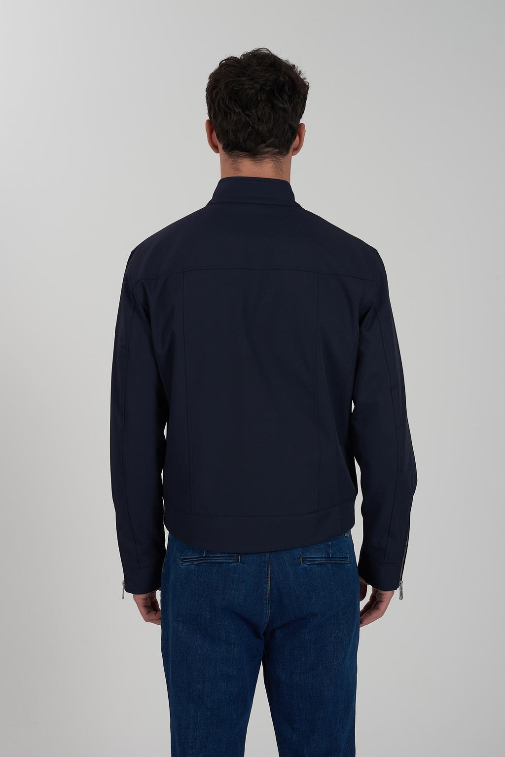 J505 YH00/0710 YES ZEE