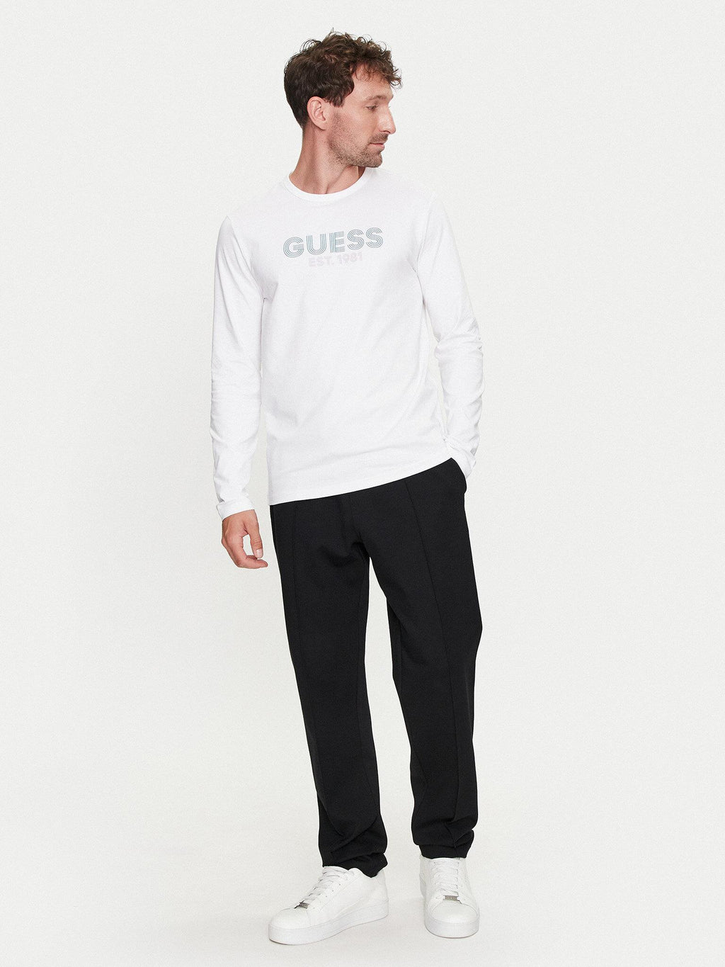 M4YI33J1314/G011 GUESS