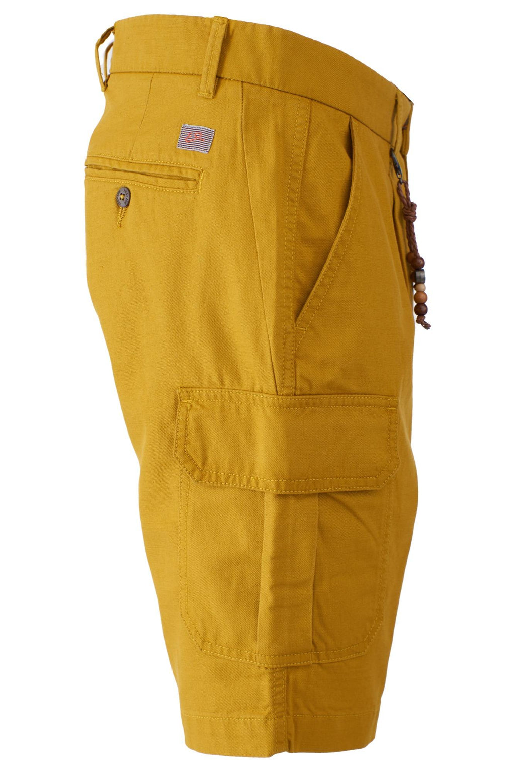 P742 PH00/0973 YES ZEE