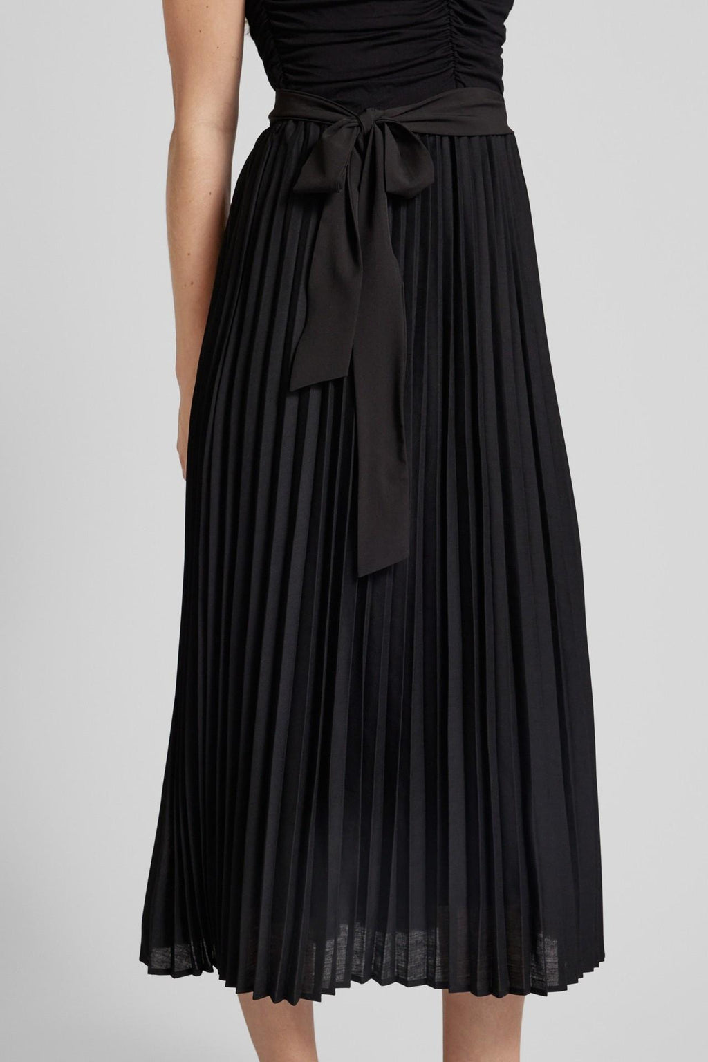 ES SS VERONICA PLEATED DRESS 