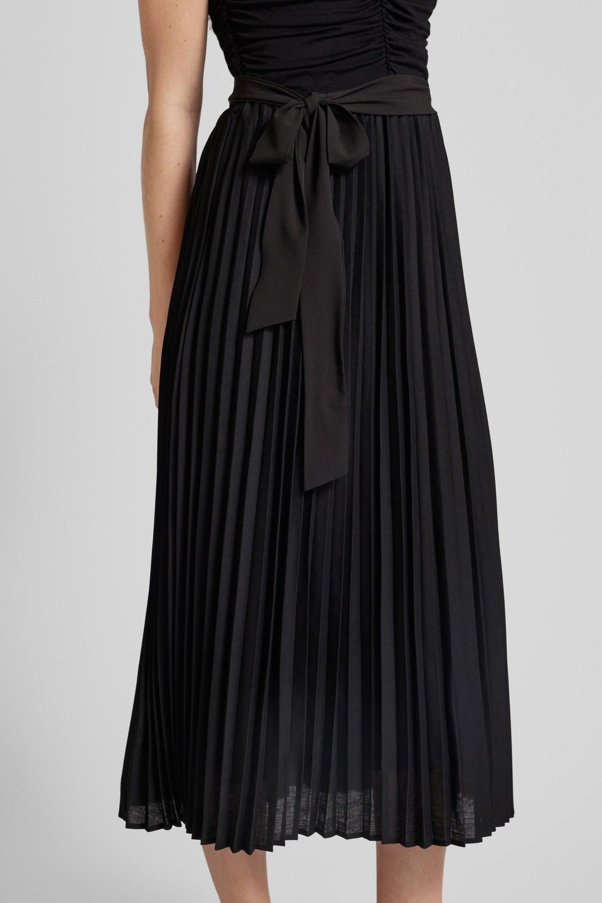 ES SS VERONICA PLEATED DRESS 