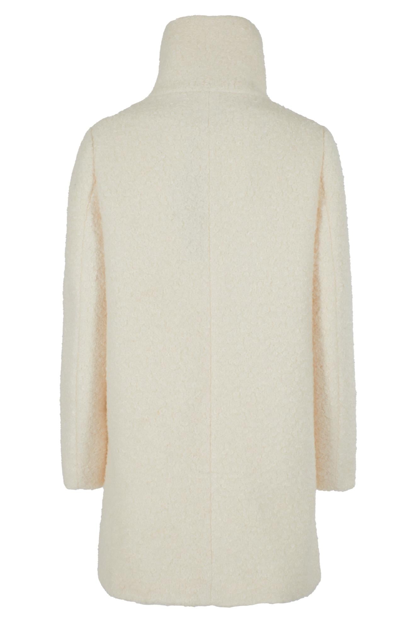 O056 KG00/0157 YES ZEE