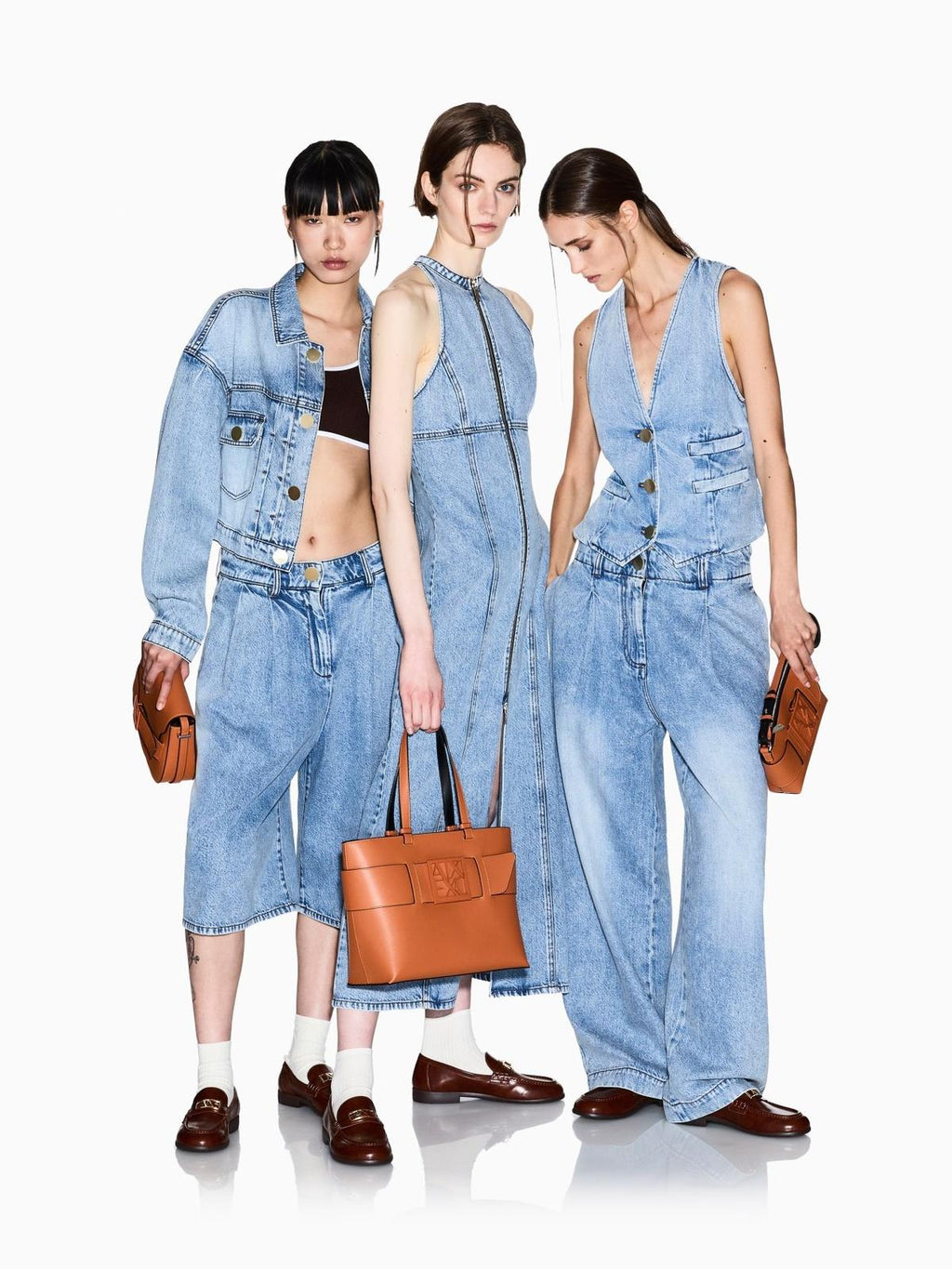 XW002263 AF21338/MB001 ARMANI EXCHANGE