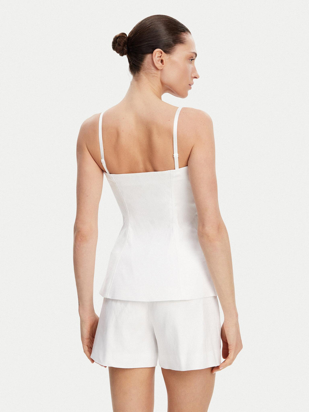 W5GH0LWH5L2/G011 GUESS