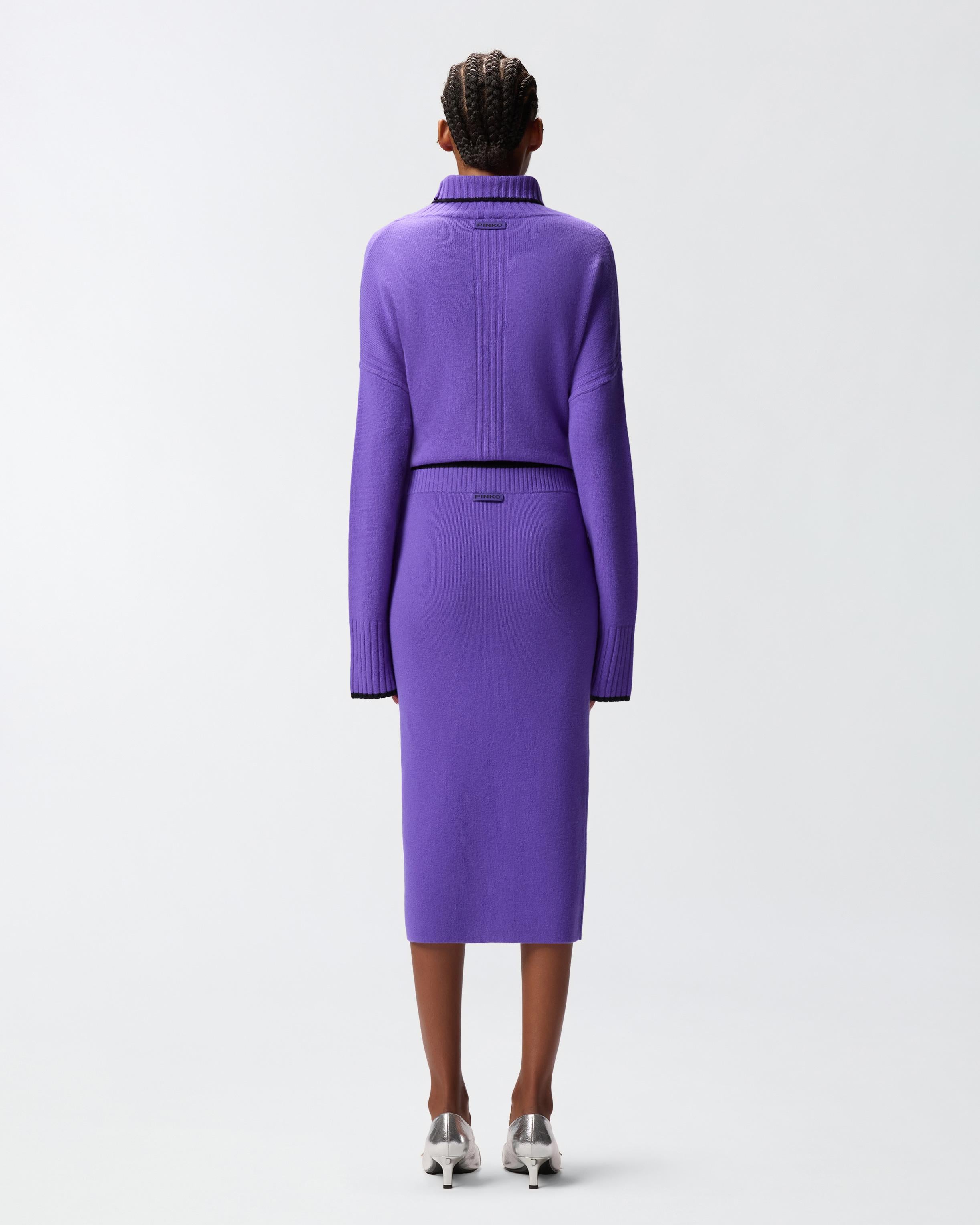 105489 A2Q9/W21 PINKO