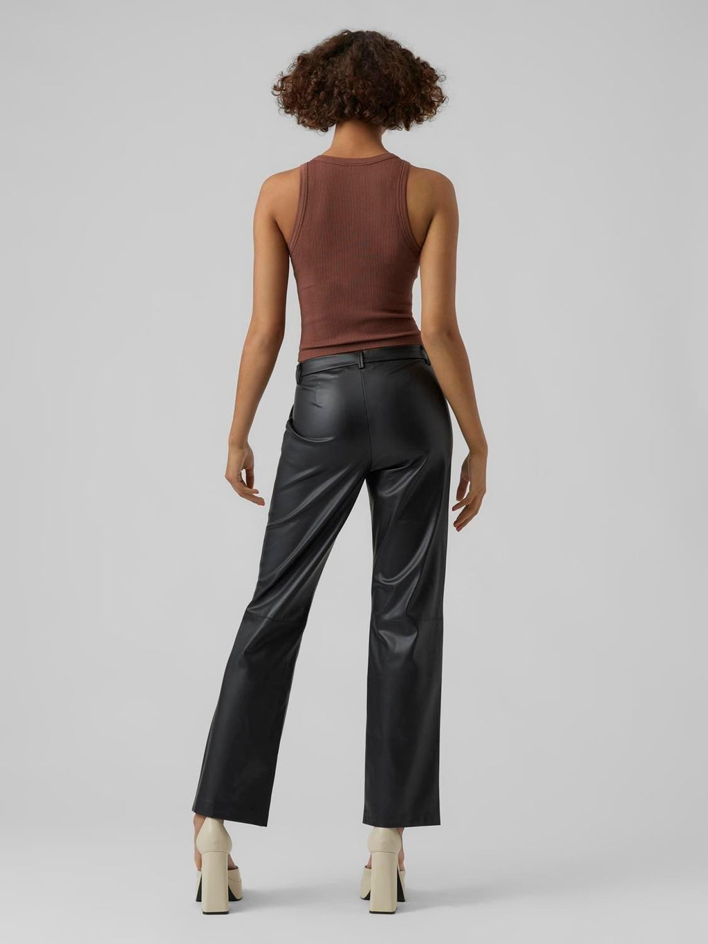 10274443/Black VERO MODA