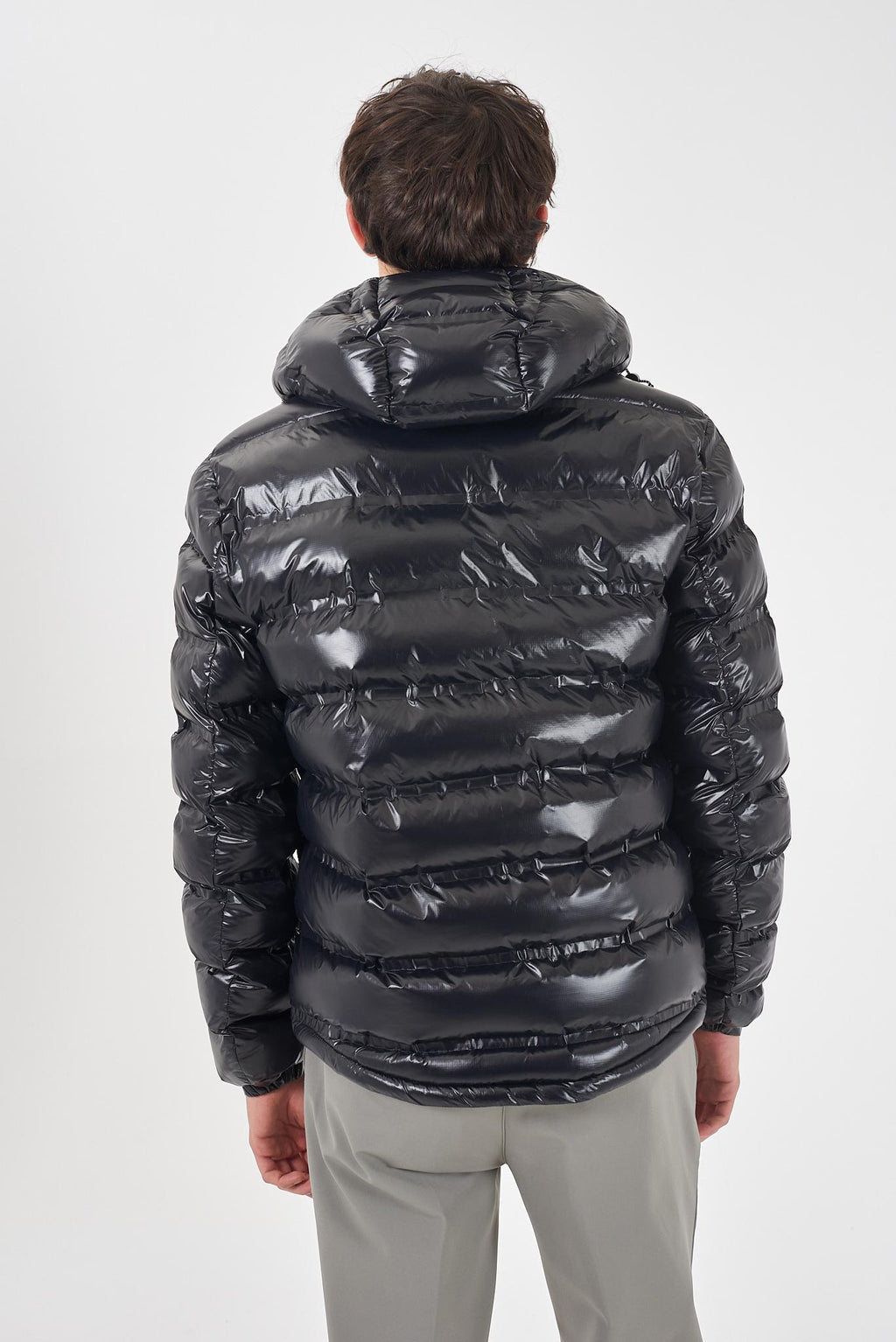 J822 B400/0801 YES ZEE