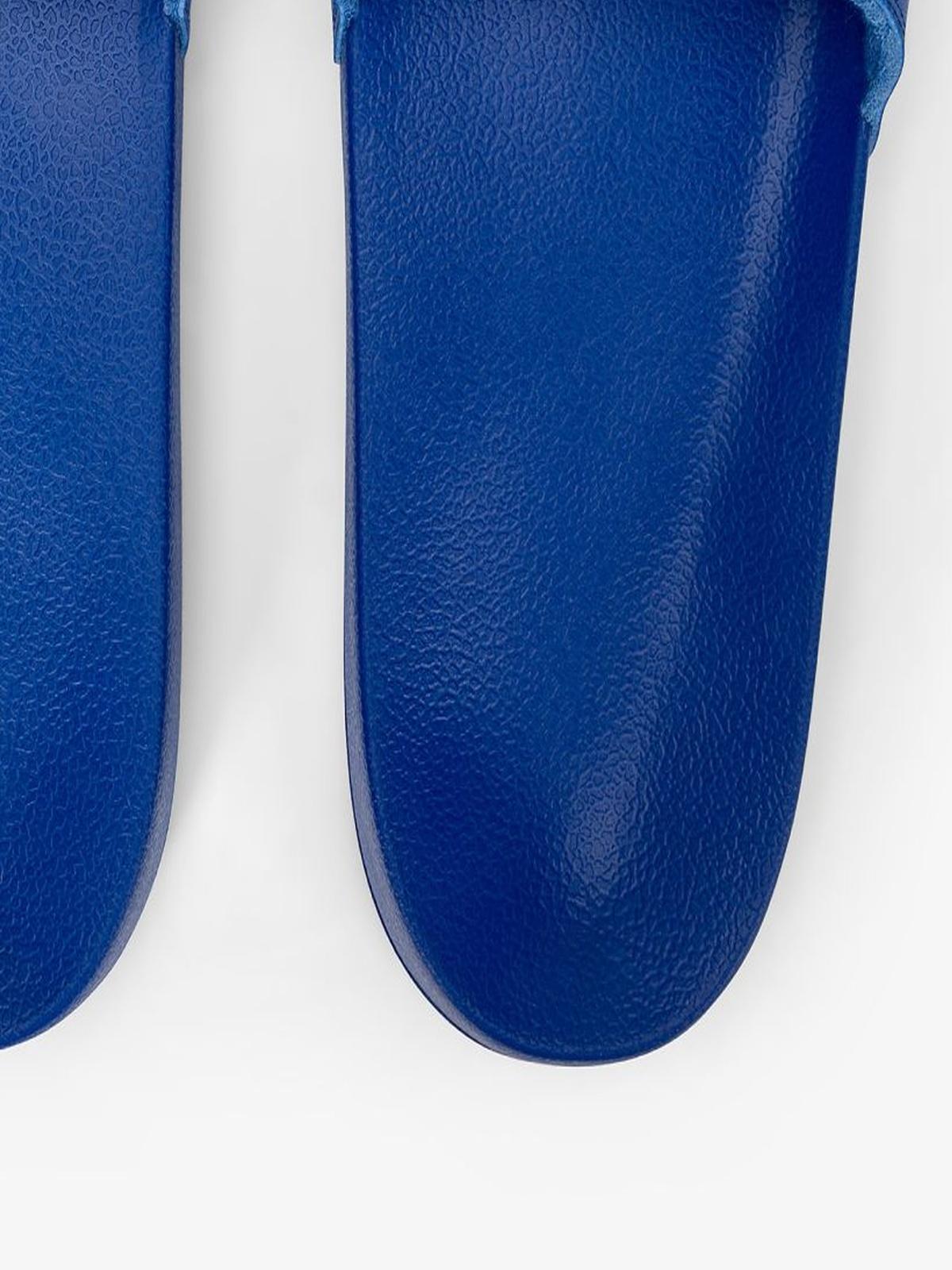 SLIPPERS LOGO 