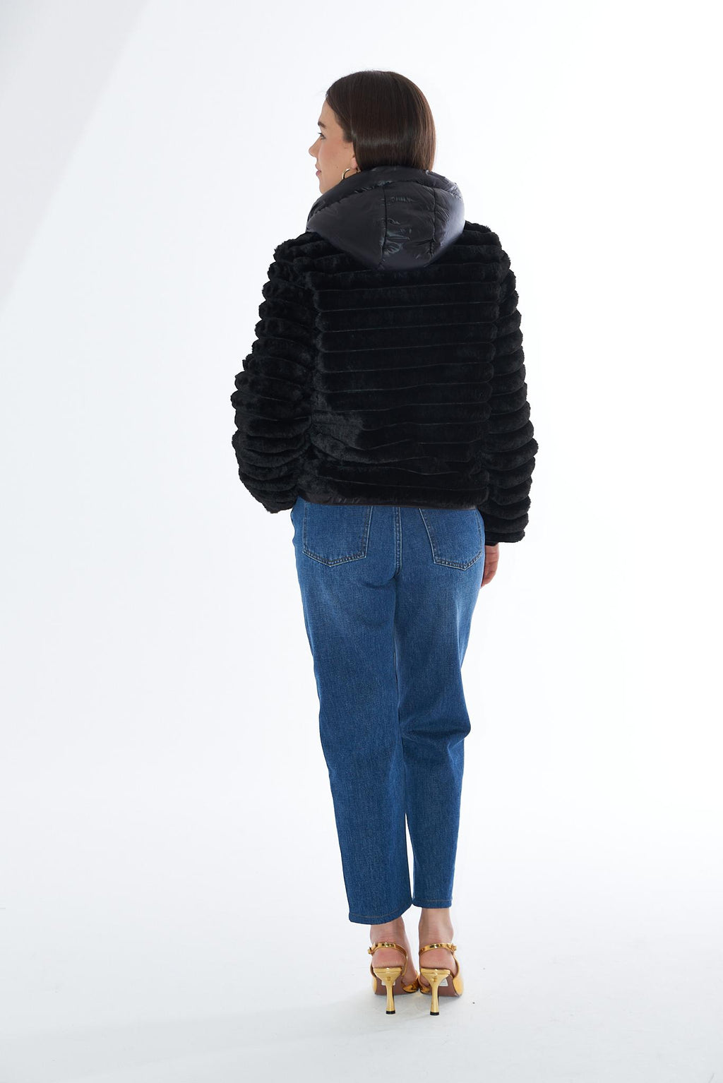 J012 K200/0801 YES ZEE