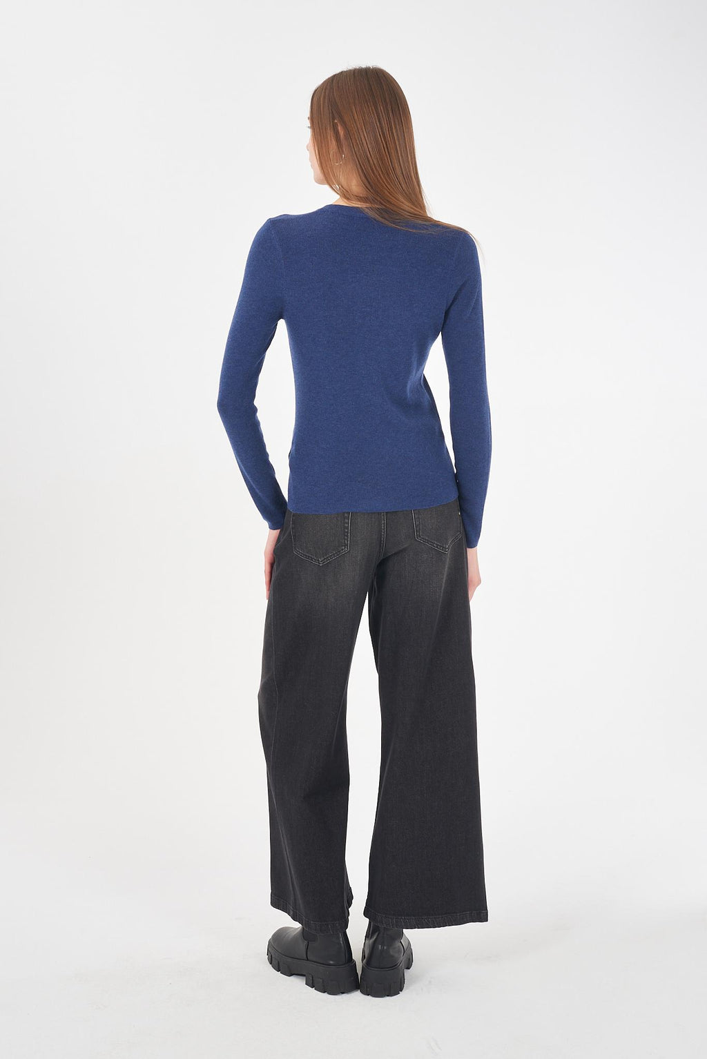 M061 BP00/0713 YES ZEE