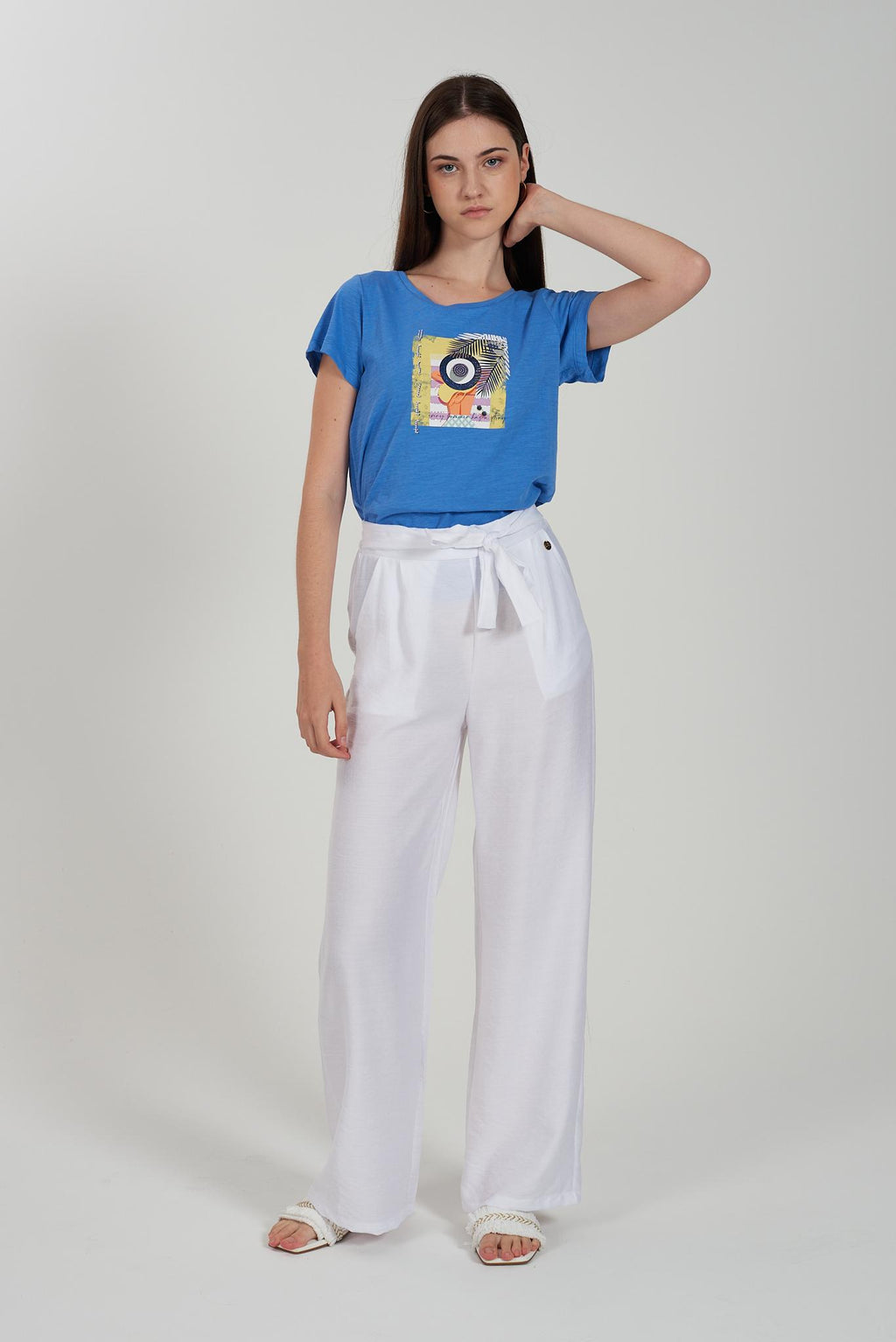 T221 TL00/0602 YES ZEE