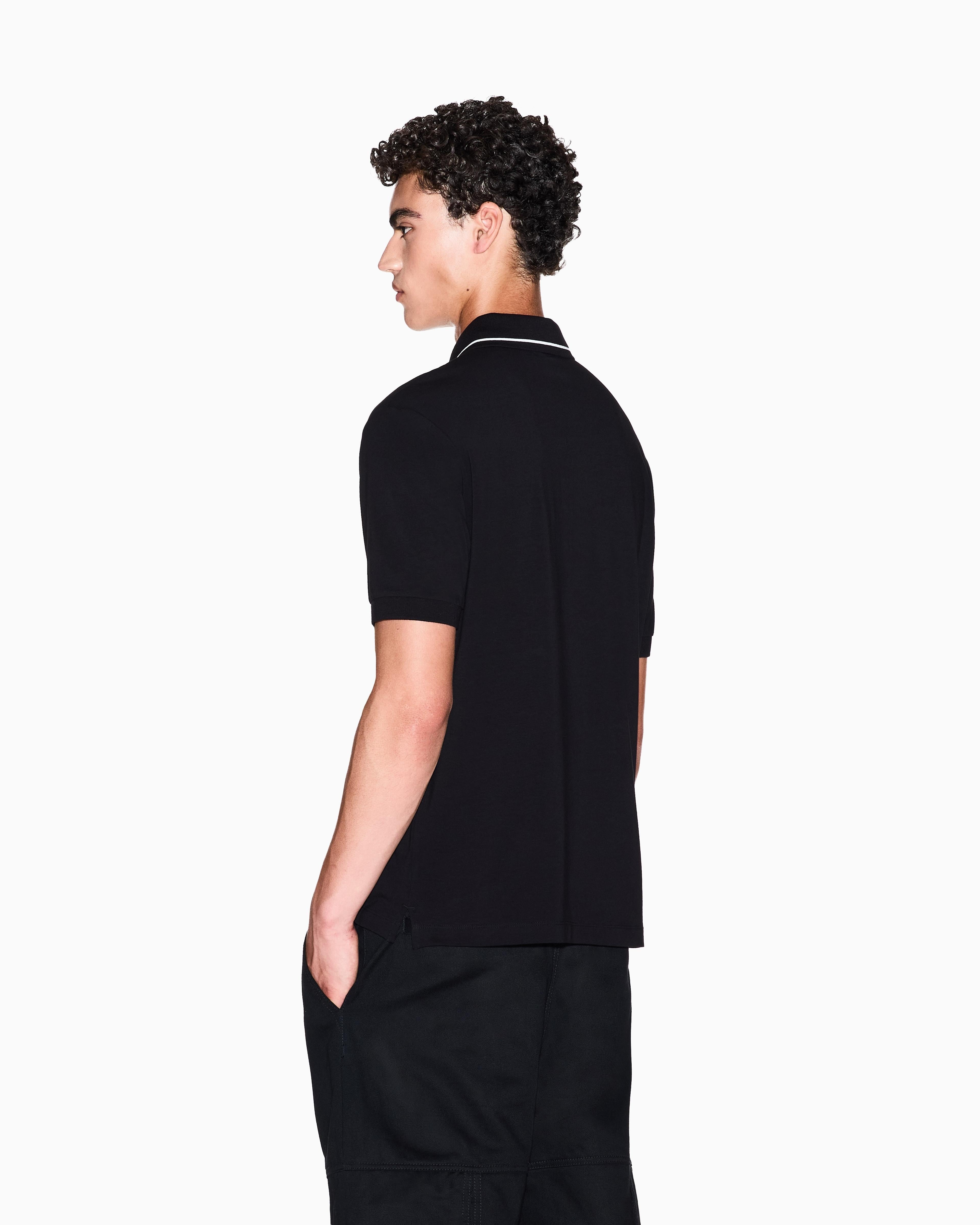 XM001557 AF10363/UC001 ARMANI EXCHANGE