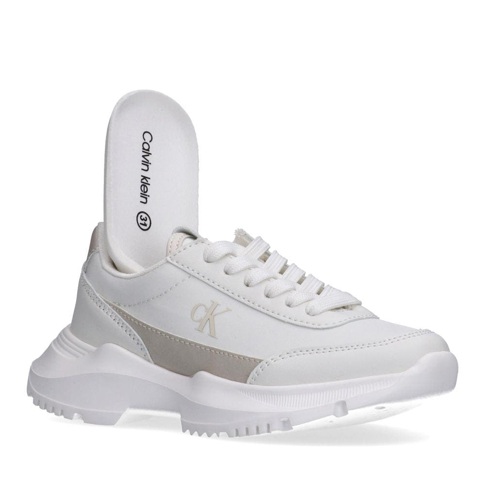 SNEAKER 