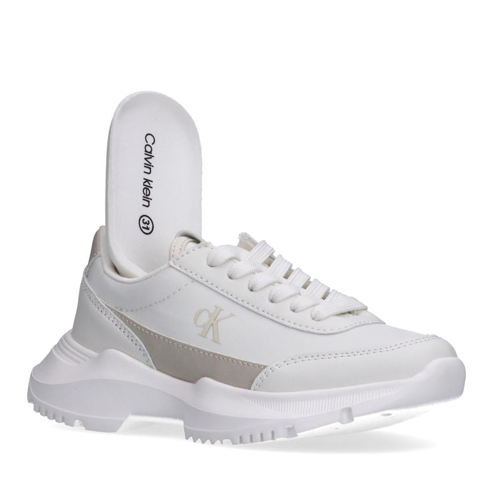 SNEAKER 