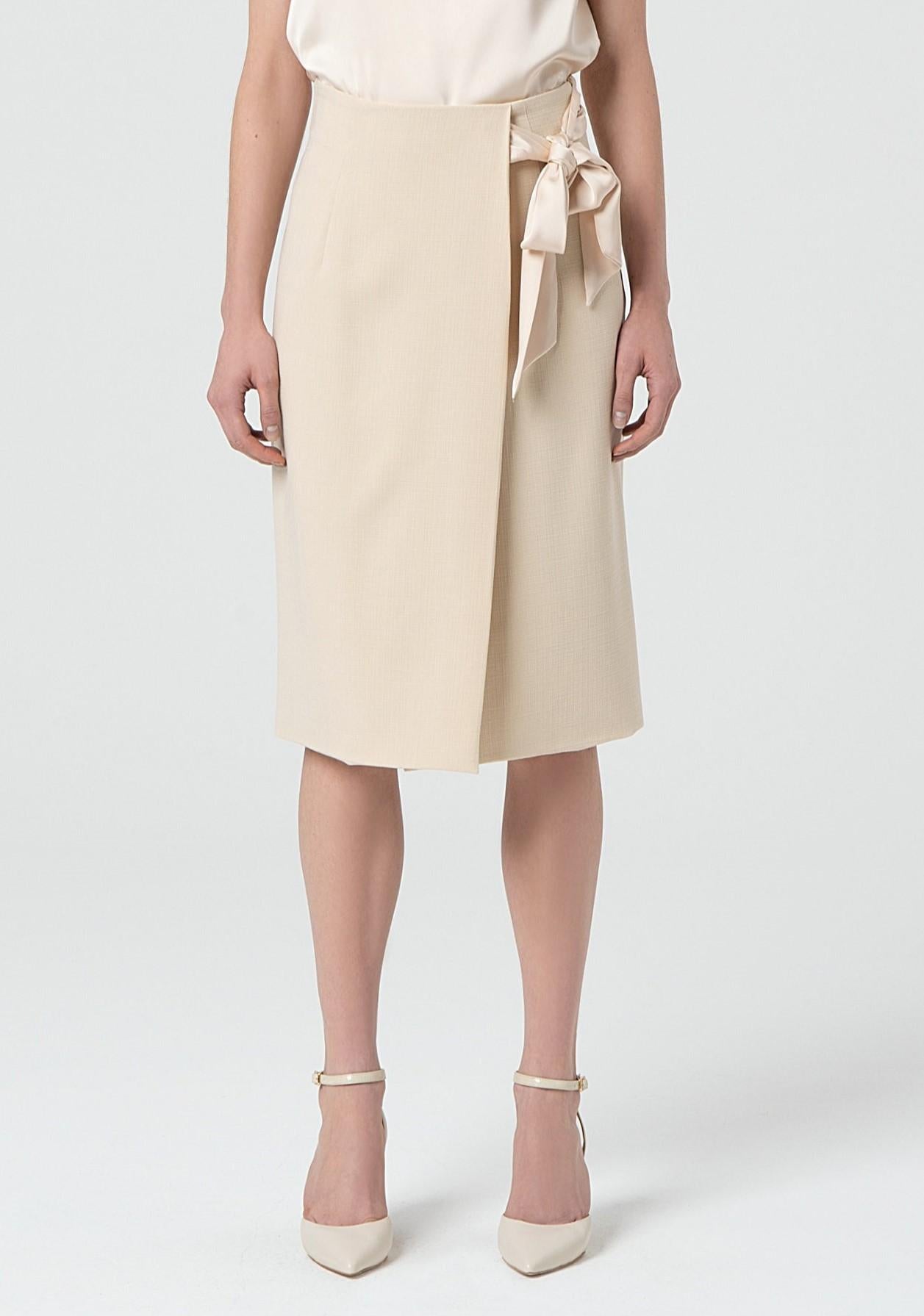 MIDI SKIRT WITH FAKE BOW CLOSURE SA 