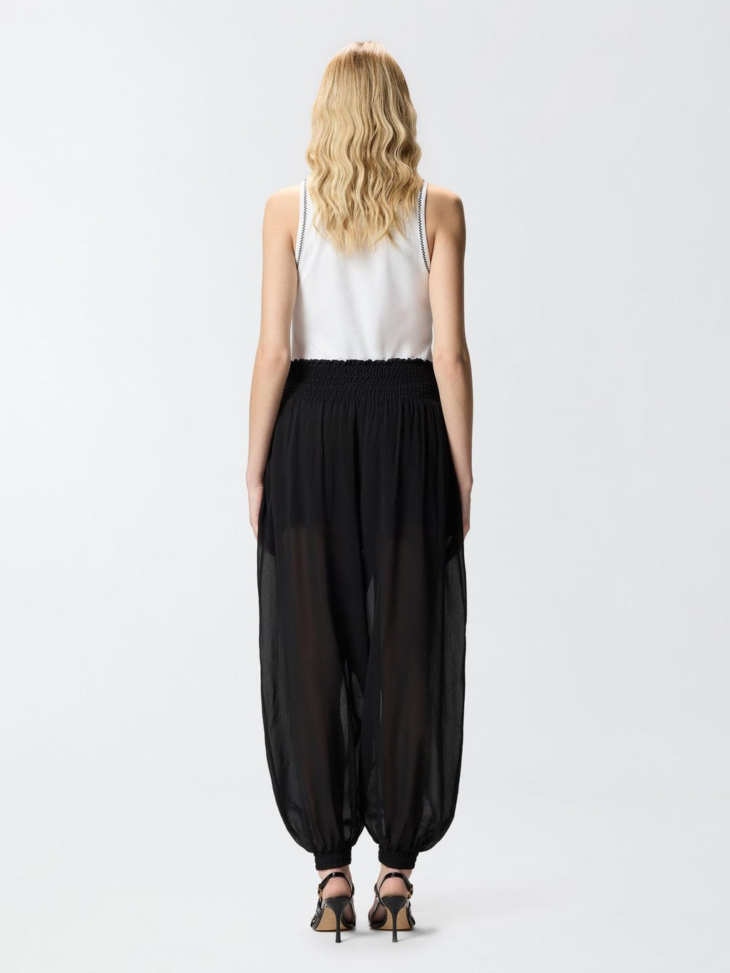 106845 A3B2/Z99 PINKO