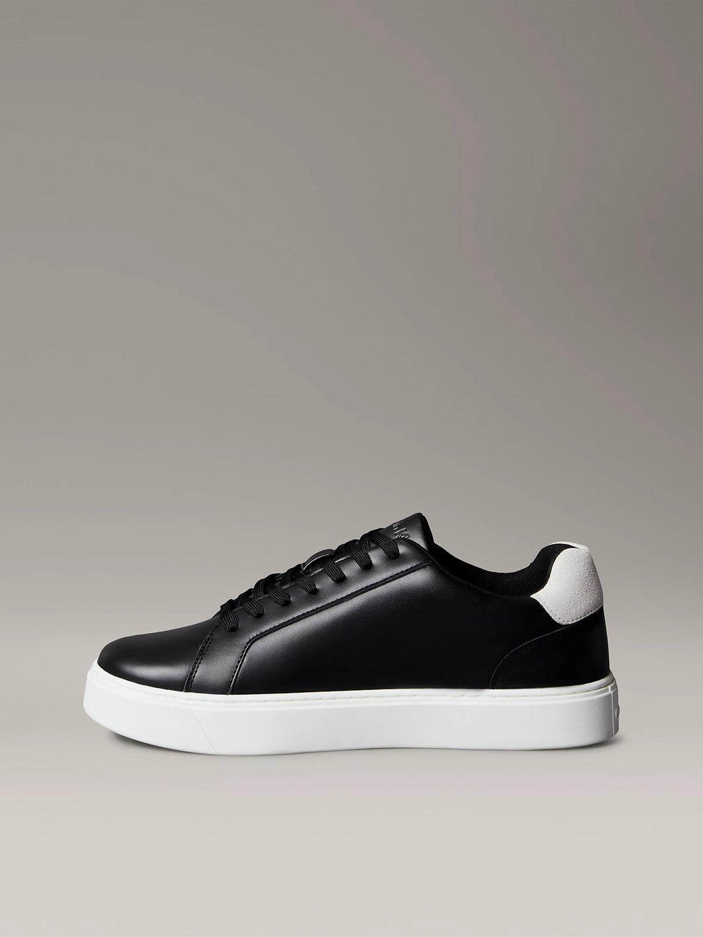 YM0YM01435/0GM CALVIN KLEIN