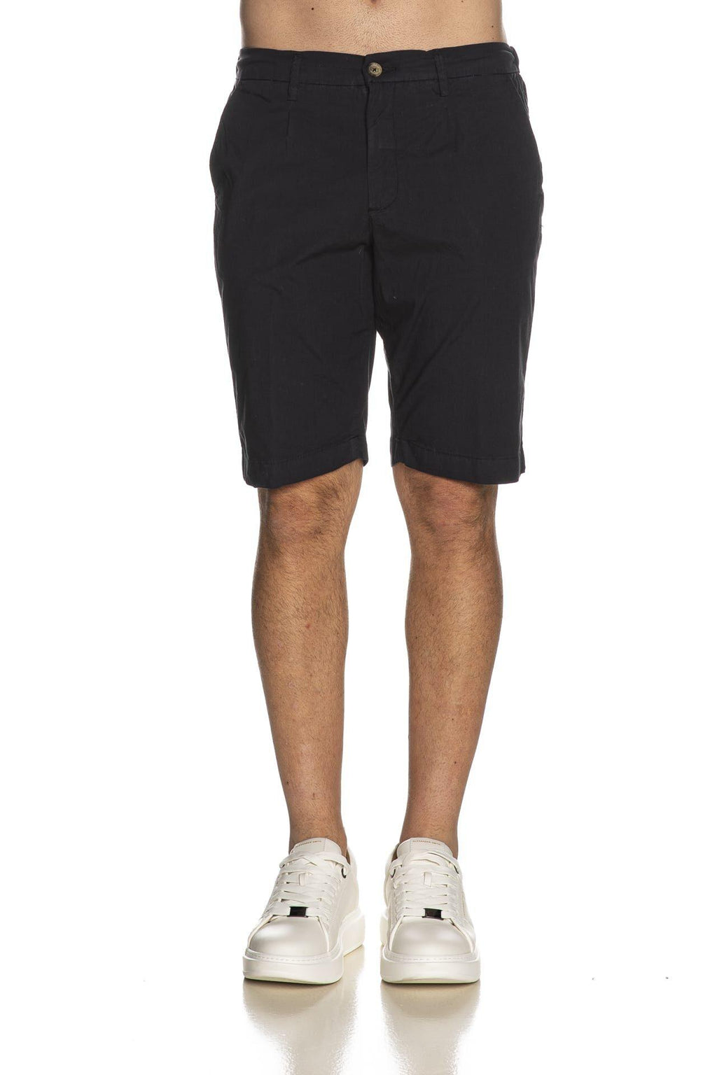 MK695207/BLUE MARKUP