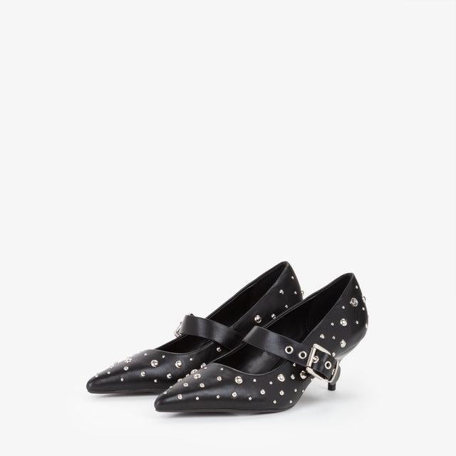 HIGH HEELS 