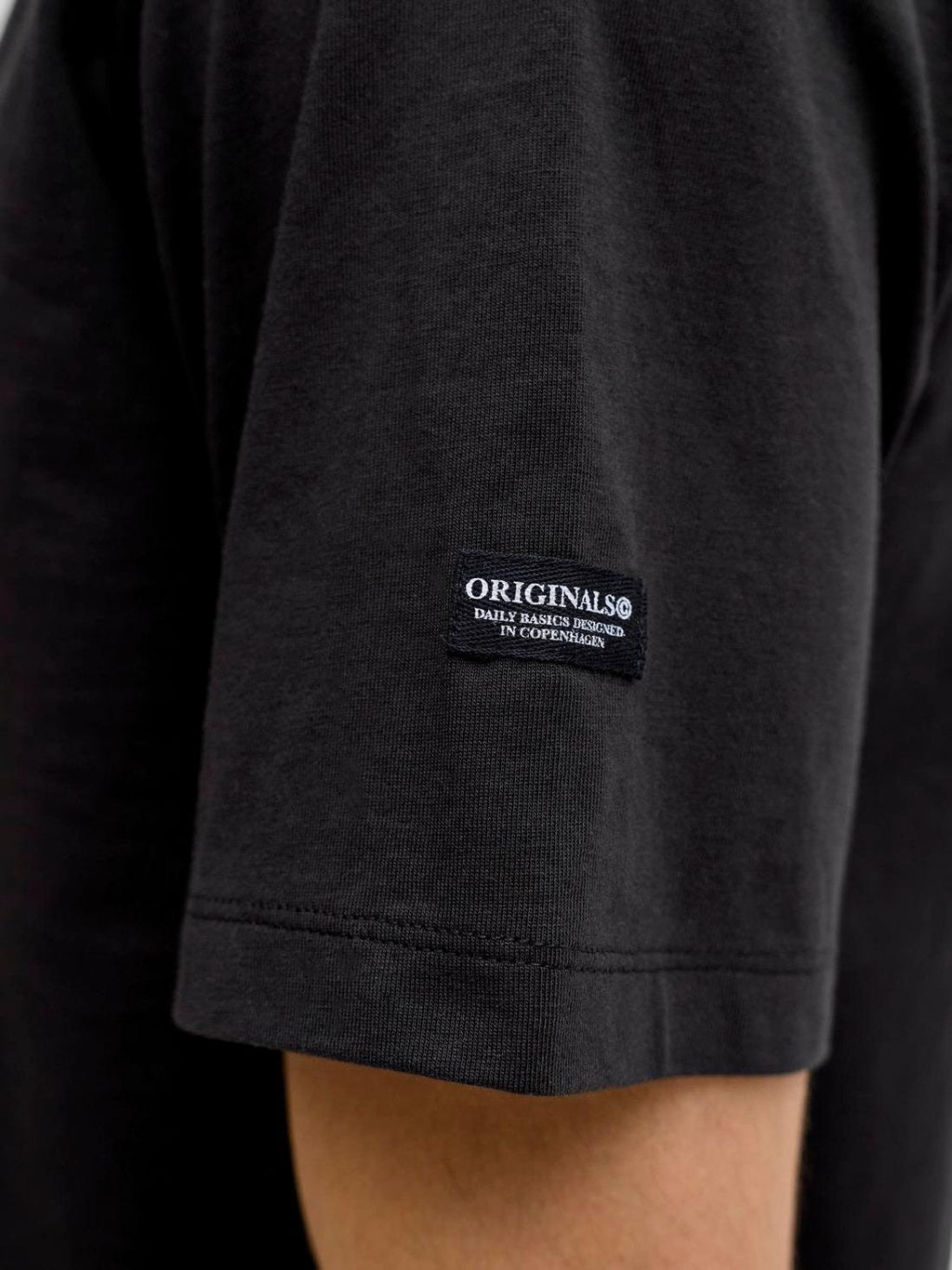 12290856/Black JACK AND JONES
