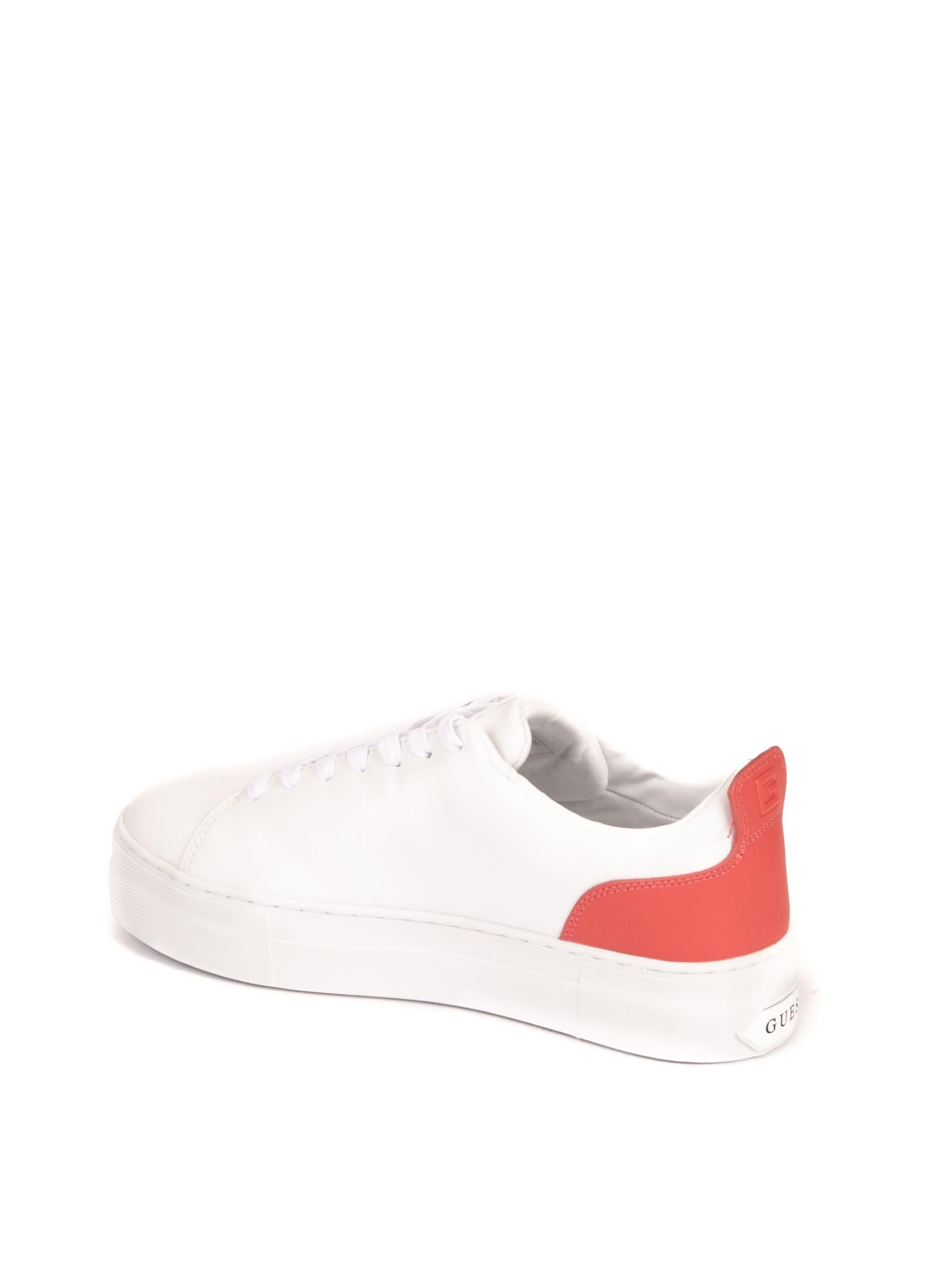 GIAA5 FL5GAAELE12/WHIOR GUESS