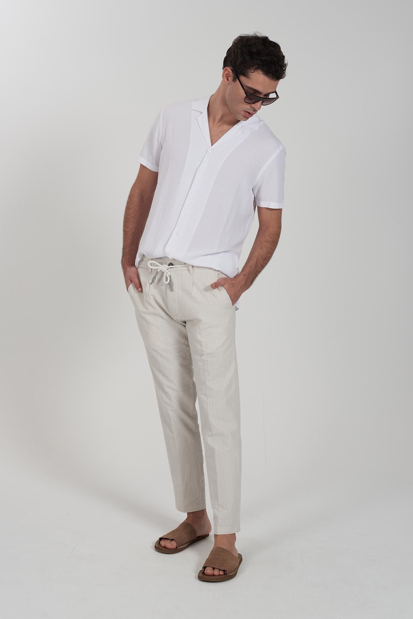 C701 UG00/0101 YES ZEE