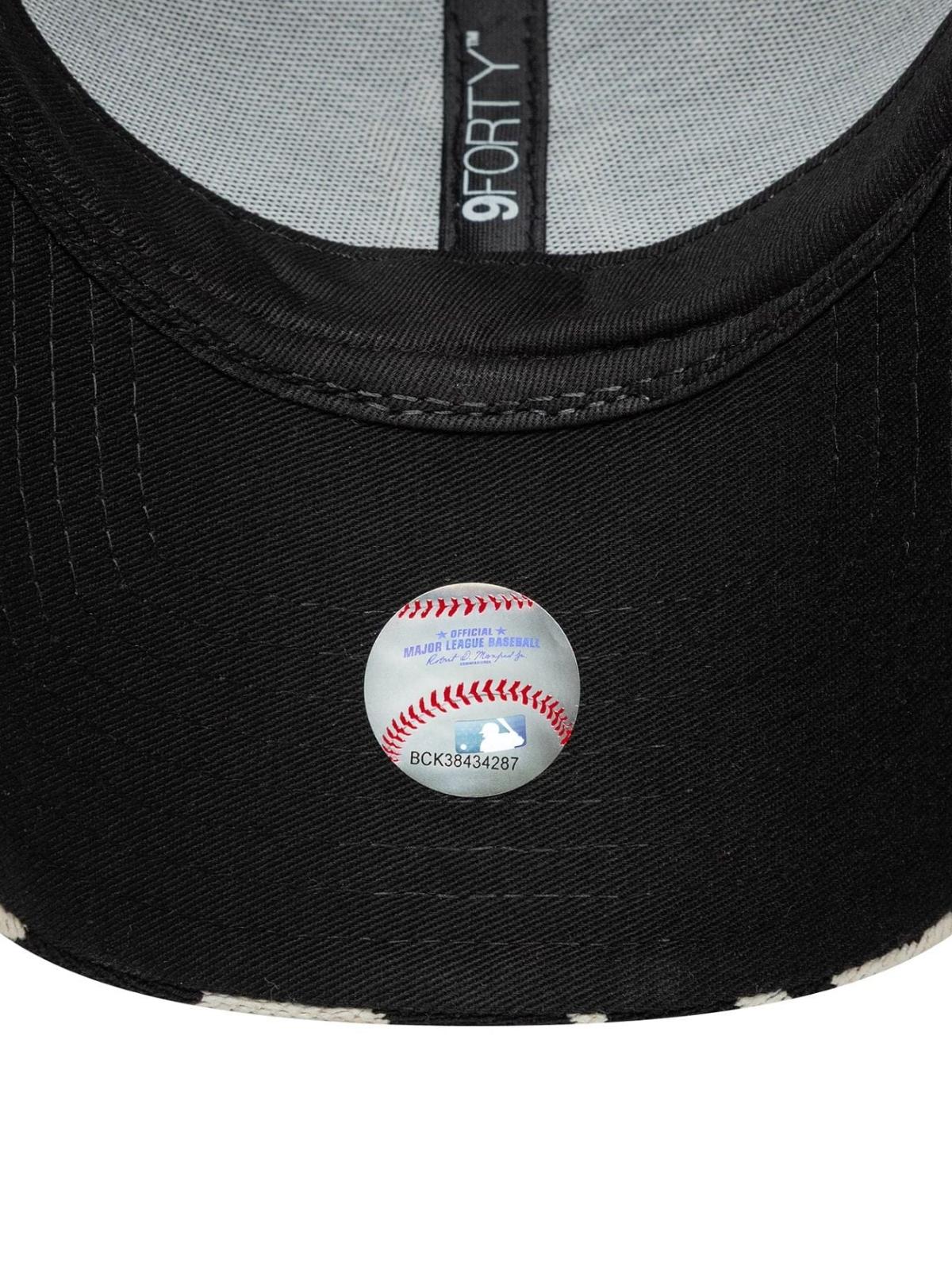 60771872/001 NEW ERA