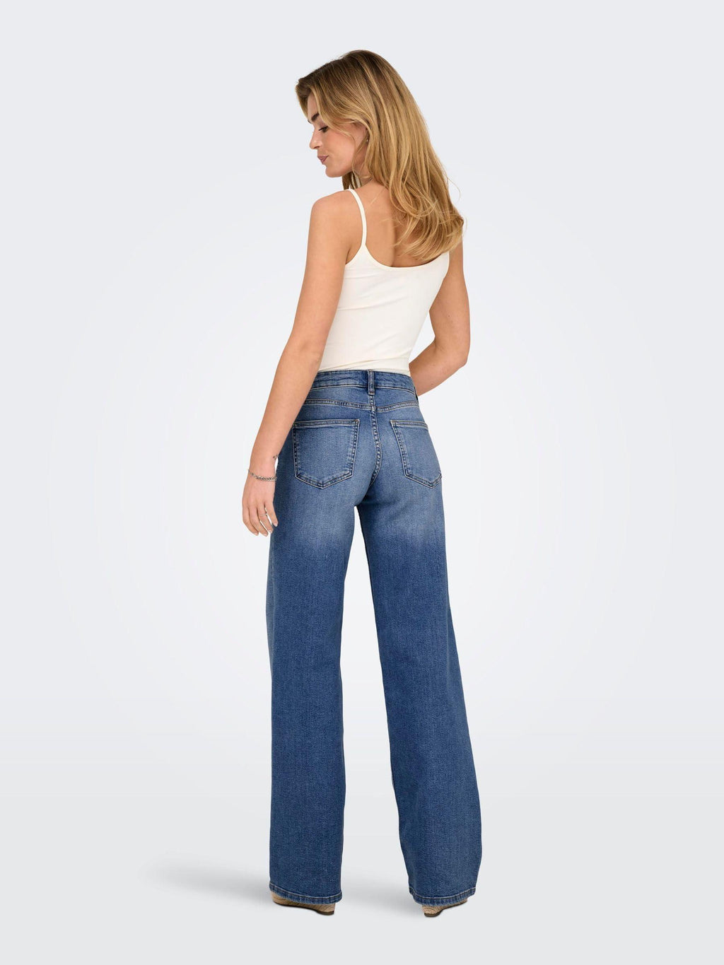 15339699/Medium Blue Denim ONLY