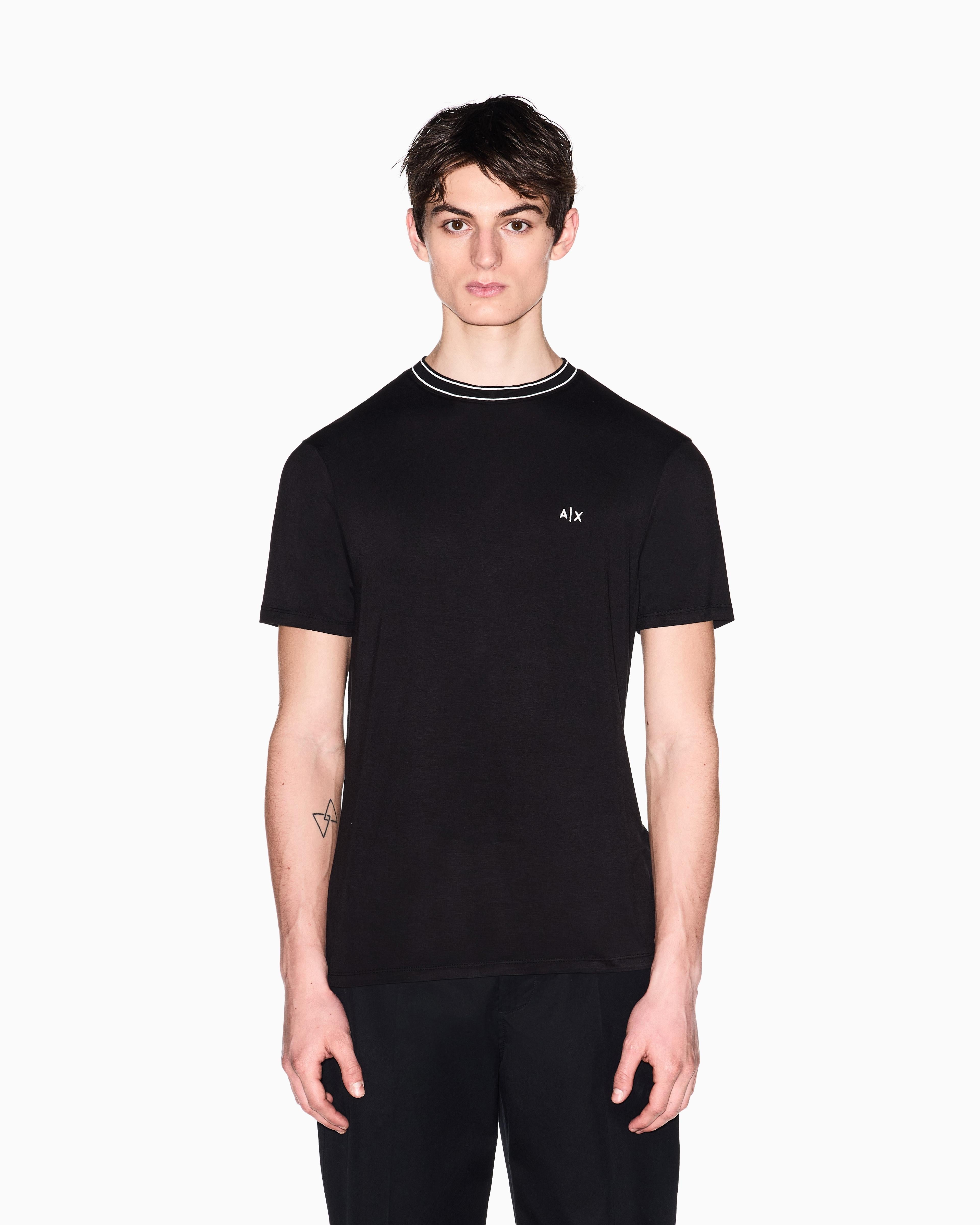 XM002484 AF21936/UC001 ARMANI EXCHANGE