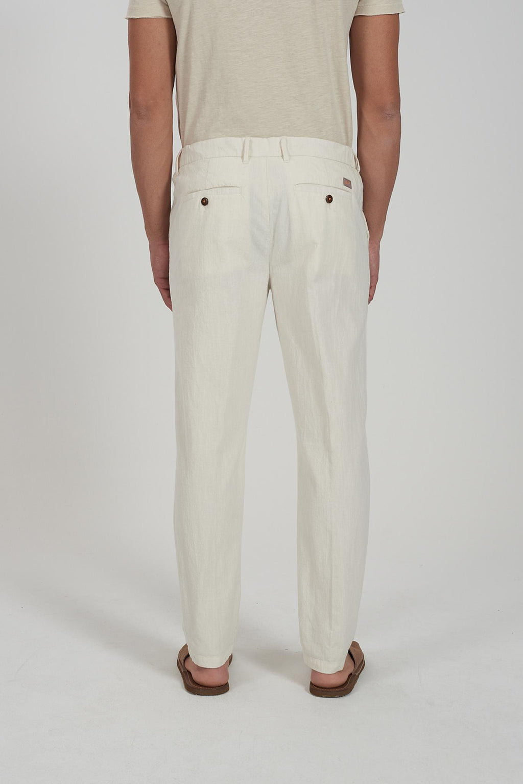 P670 PW00/0107 YES ZEE