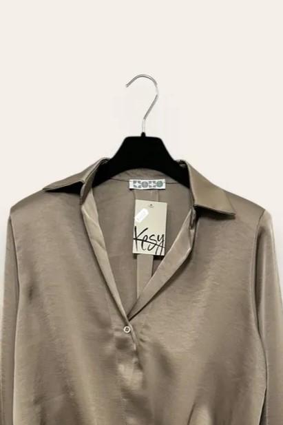 Camicia in raso a portafoglio con elastico al fondo CL-10676-CL-10277/Fango LOVEme