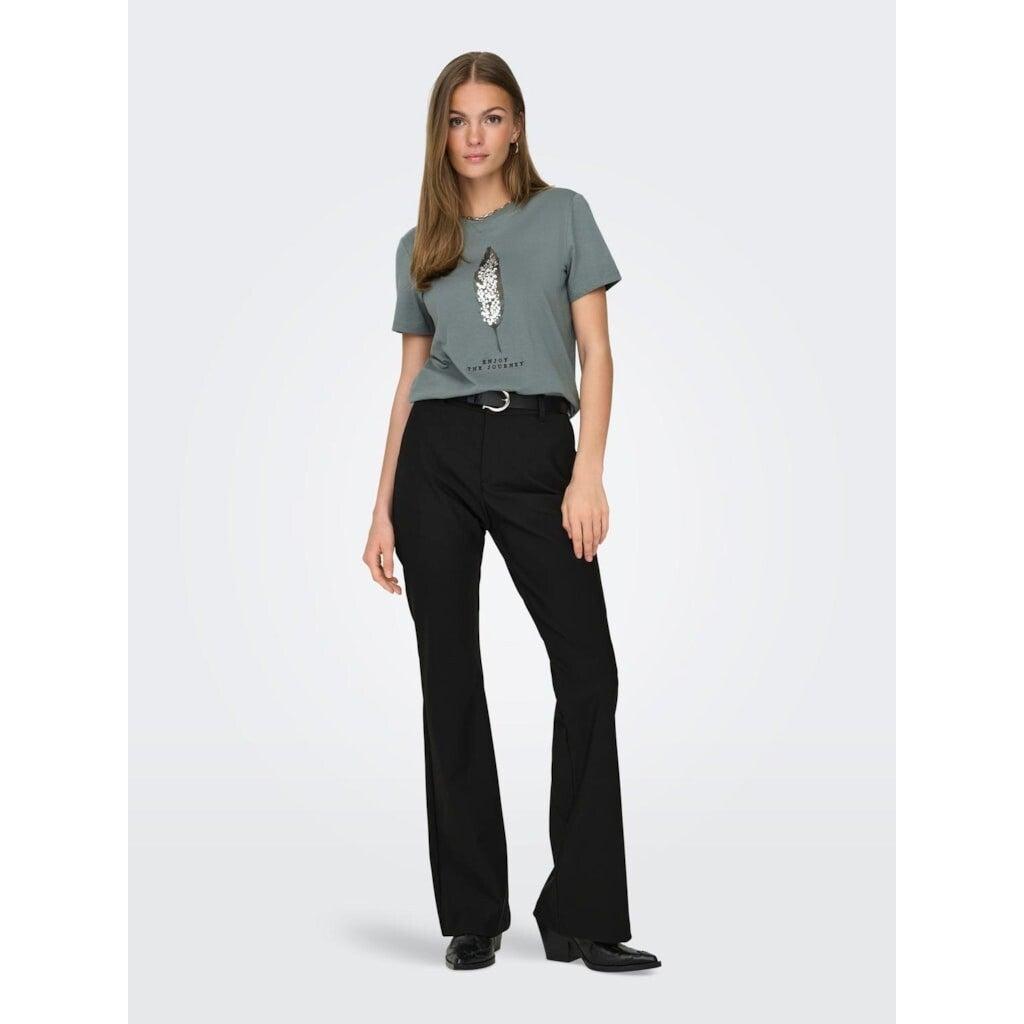 15324878/Black ONLY