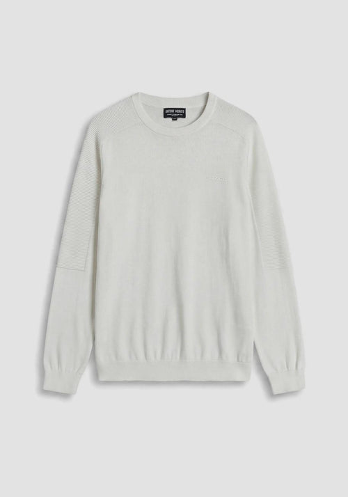MMSW01582 YA100071/1011 ANTONY MORATO