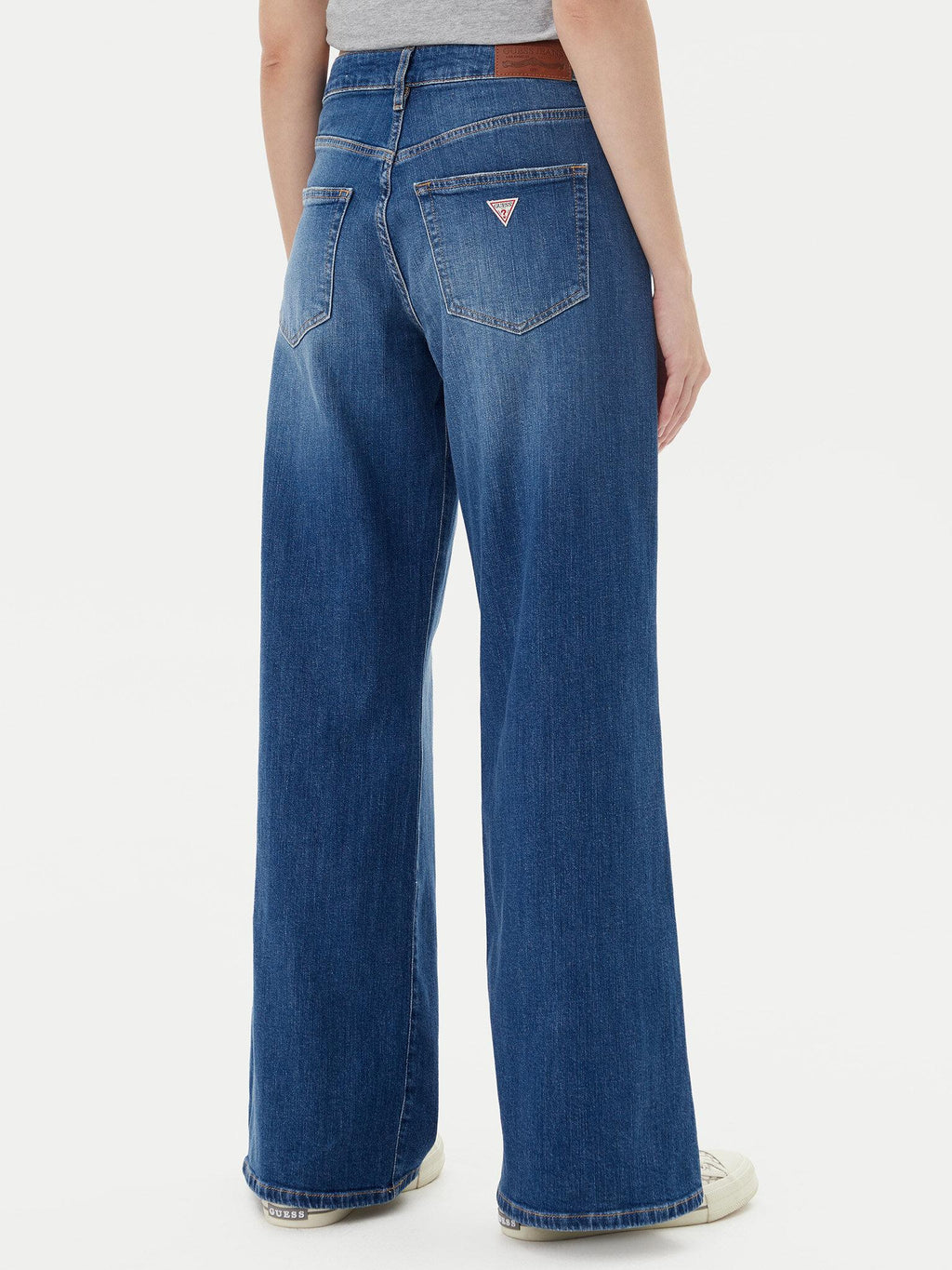 W5YA0OD0021/GJGM GUESS