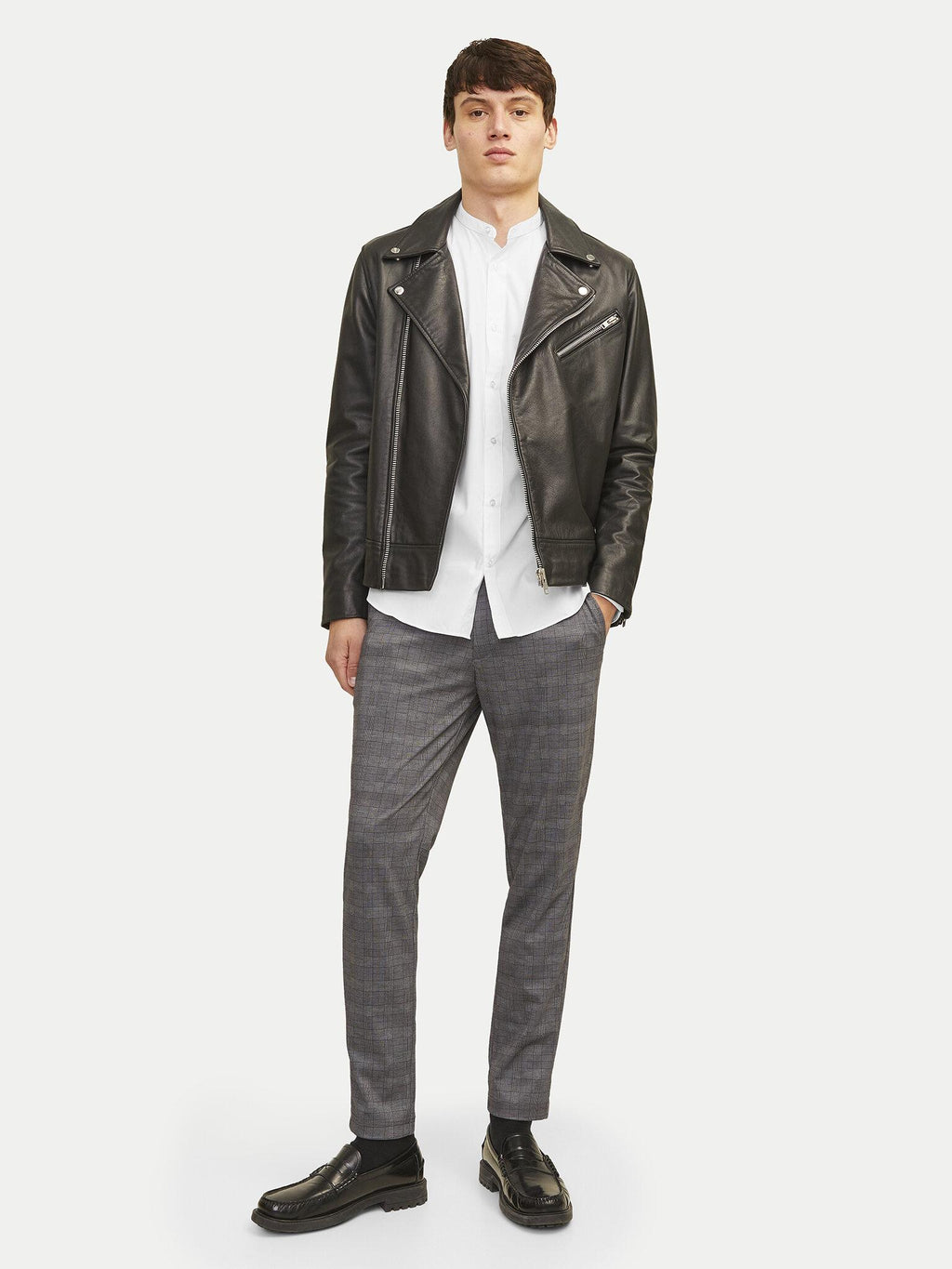 12205921/White JACK AND JONES