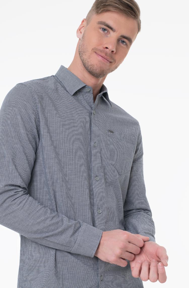 M4RH29WFXU1/FB2W GUESS